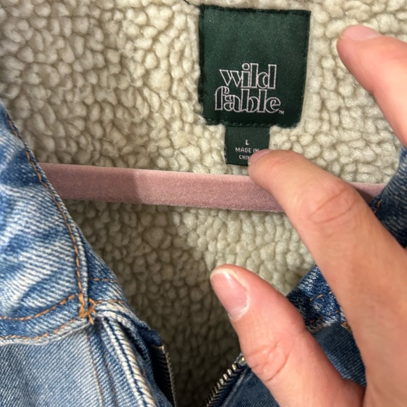 SOLD Wild Fable Sherpa-lined Oversized Denim Bomber Jacket Size Large - Picture 6 of 10